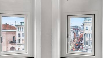 Apartment | 3 bedrooms, iron/ironing board, free WiFi, bed sheets