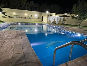 Villa | Basseng | Innendørsbasseng