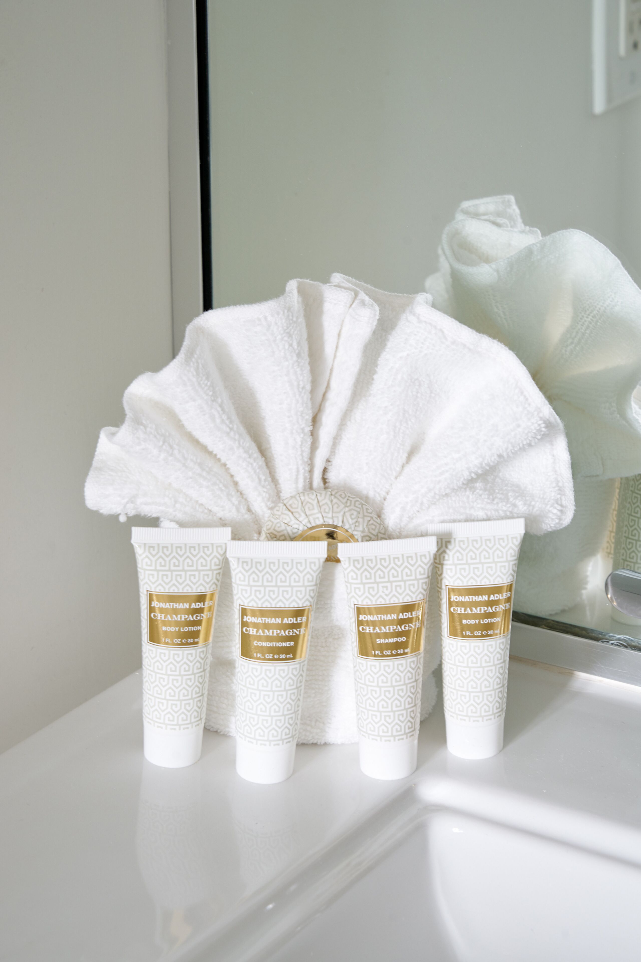 Sonder St. Helene | Queen Room