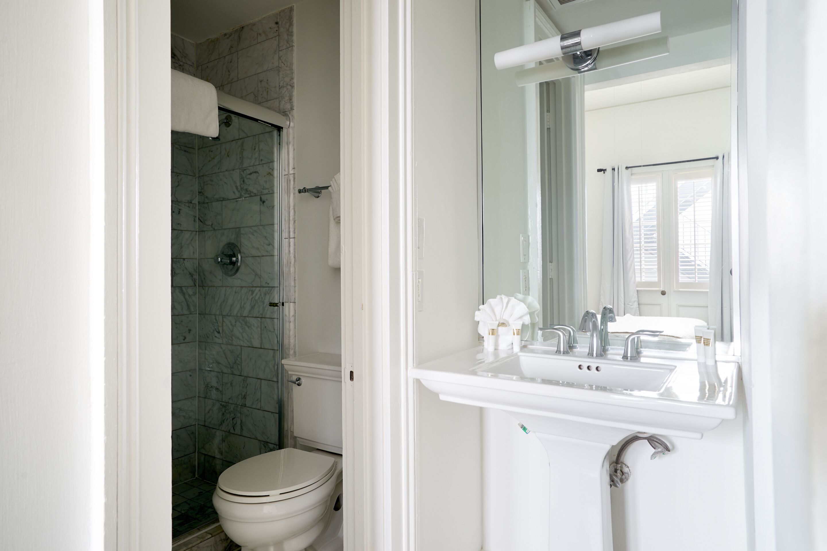 Sonder St. Helene | Queen Room