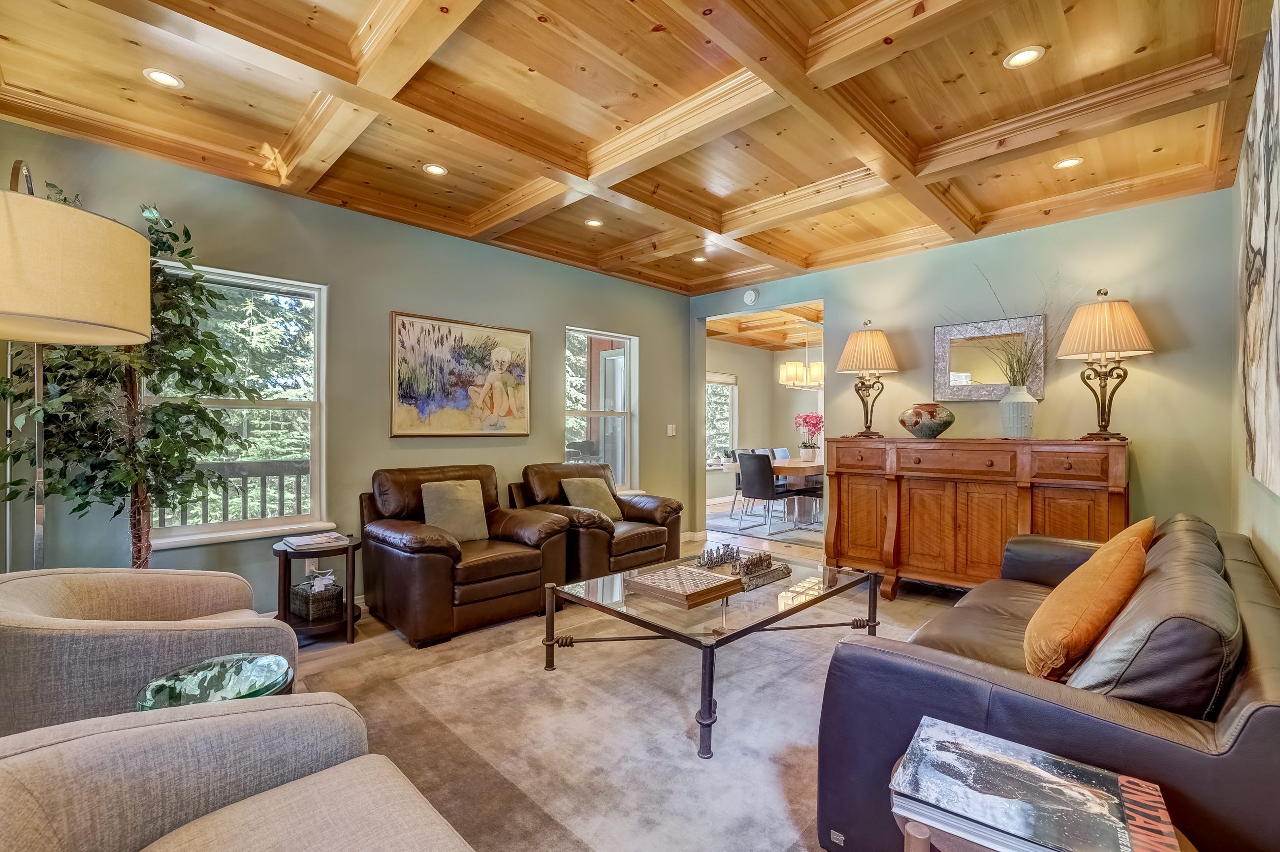 Chateau de Corbeau - A South Lake Tahoe Stunner!