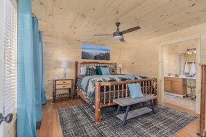 House, Multiple Beds (Creekside #3580) | 3 bedrooms, free WiFi - Creekside #3580 (Cosby)