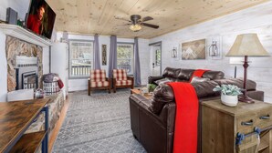 Maison, plusieurs lits (Creekside #3580) | Coin séjour