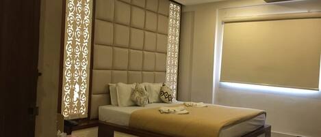 Deluxe Double Room | City view