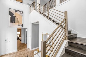 Interior - Stellar Villa Near Disney w/ Space Themed BR, Arcade, Theater, Game Loft & Pool (Davenport)