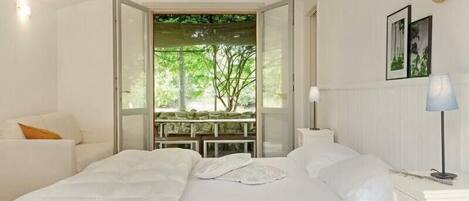 6 bedrooms, internet