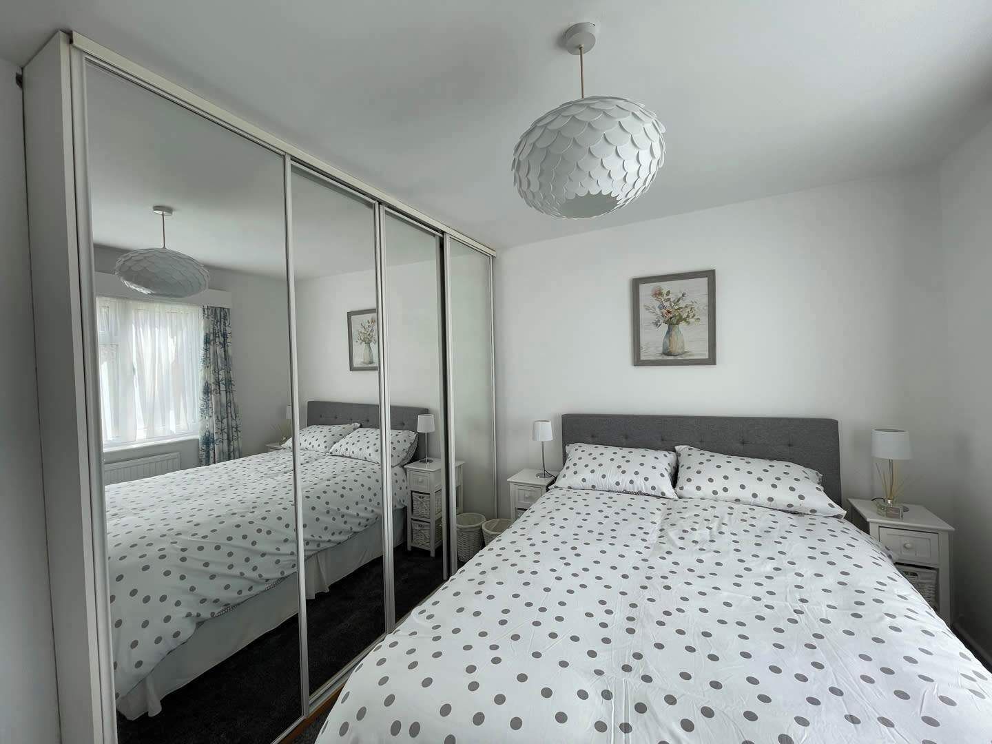 2 bedrooms, desk, iron/ironing board, travel cot