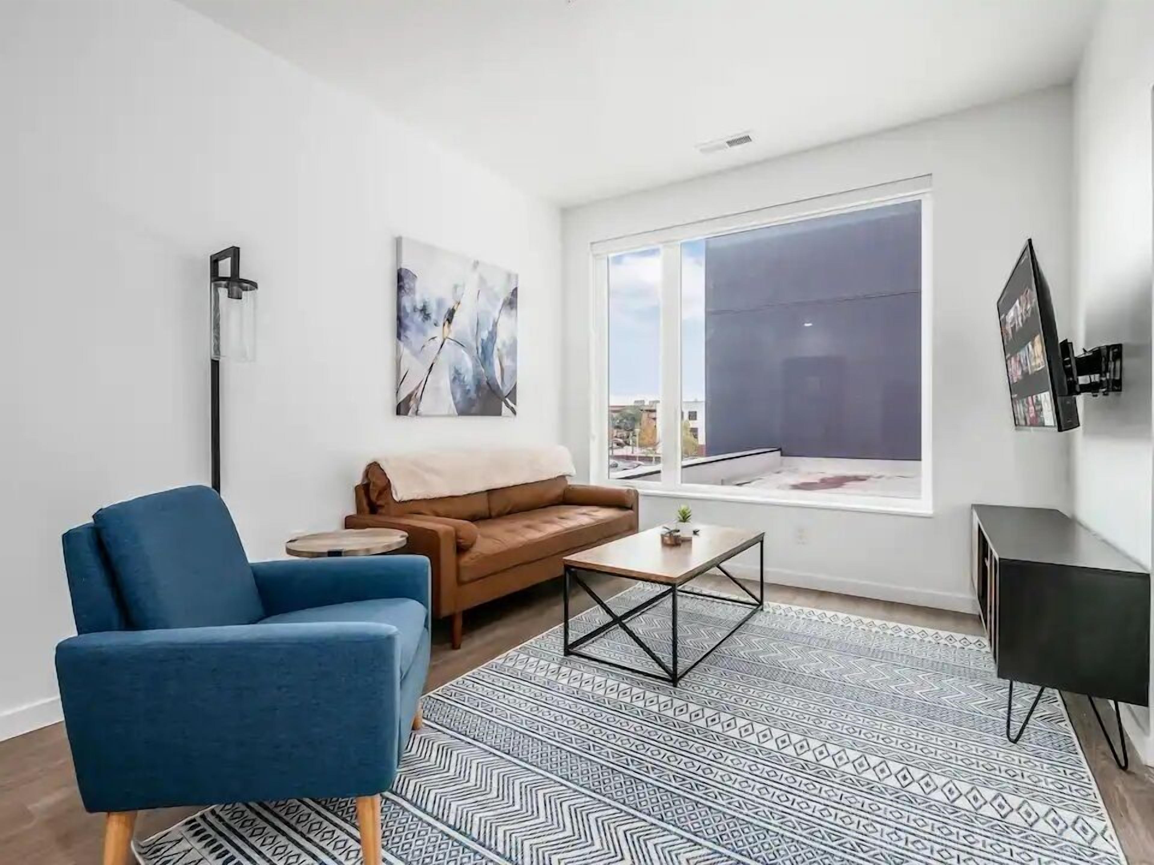 NEW LOVELY 1BR IN HEART OF COLUMBUS l 24/7 GYM