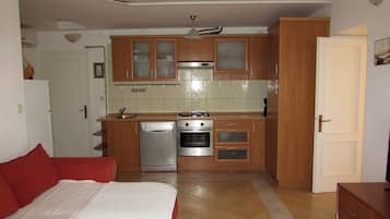 Apartment (A3) | Wohnzimmer | Fernseher