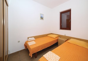 Apartment (Vik - 60 m from the sea - A2(2+1)) | 1 Schlafzimmer, kostenloses WLAN