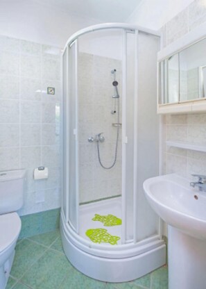 Studio (Silverija - garden and parking - SA4() | Salle de bain
