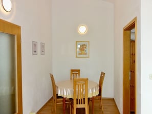 用餐