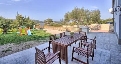 Ante - Garden Terrace - H