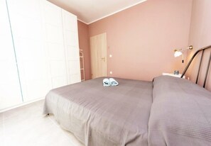 Apartment (Darko 2 - 50 m from sea - A6(4+1)) | 2 Schlafzimmer