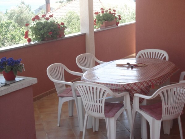 Apartment (Mare - with large terrace - A1(5+2)) | Terrasse/Patio