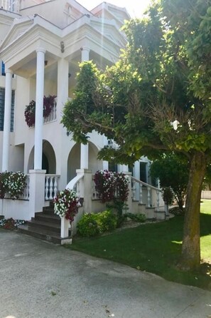 Exterior - Vuzi - 100m From the sea - A3 3A (Nin)