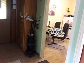 Apartment (A1) | Dining - Ana - Private Parking - A1 1.kat (Crikvenica)