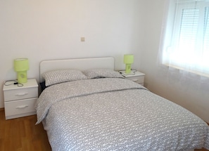 1 bedroom