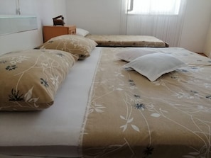 2 bedrooms, free WiFi