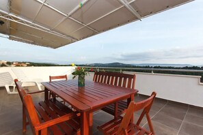 Apartment (A2) | Terrace/patio - Zeljko - With Garden - SA2 (Seget)