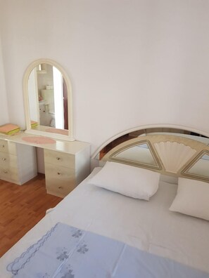 Apartment (Zoran - A2 donji(4)) | 1 bedroom, free WiFi, bed sheets