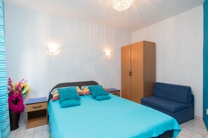 House (VILLA PRIME - private pool and sea vi) | 4 bedrooms, iron/ironing board, travel crib, bed sheets