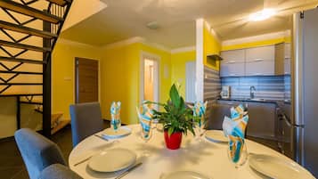 Appartement (A4) | Restauration