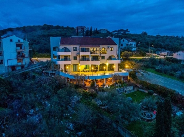 Departamento (Novis - close to the sea - A3 Maria () | Exterior