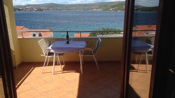 Apartment (Vik - 60 m from the sea - A3(2+1)) | Terrasse/Patio