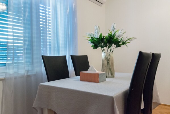Apartment (A1) | Private kitchen | Fridge, dining tables - Snjezanal- in the Center - A1 (Split)