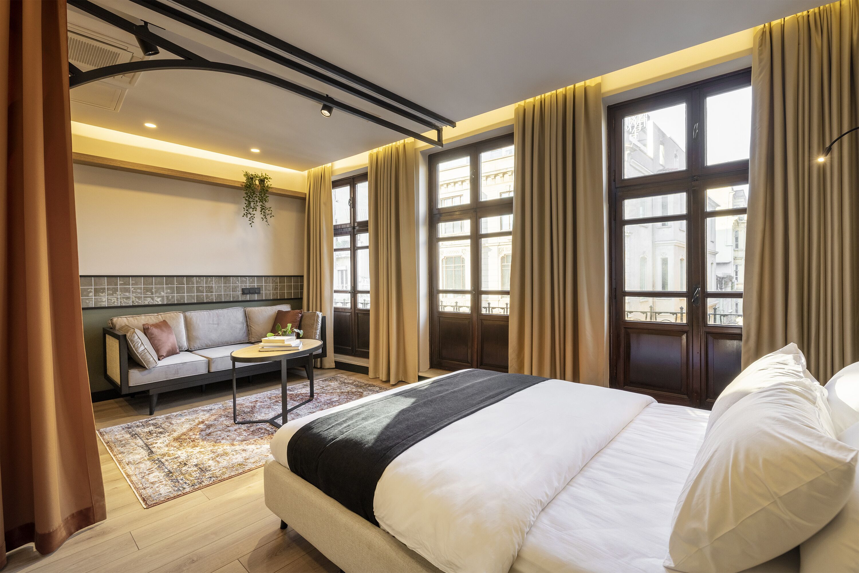 1 bedroom, premium bedding, Tempur-Pedic beds, in-room safe