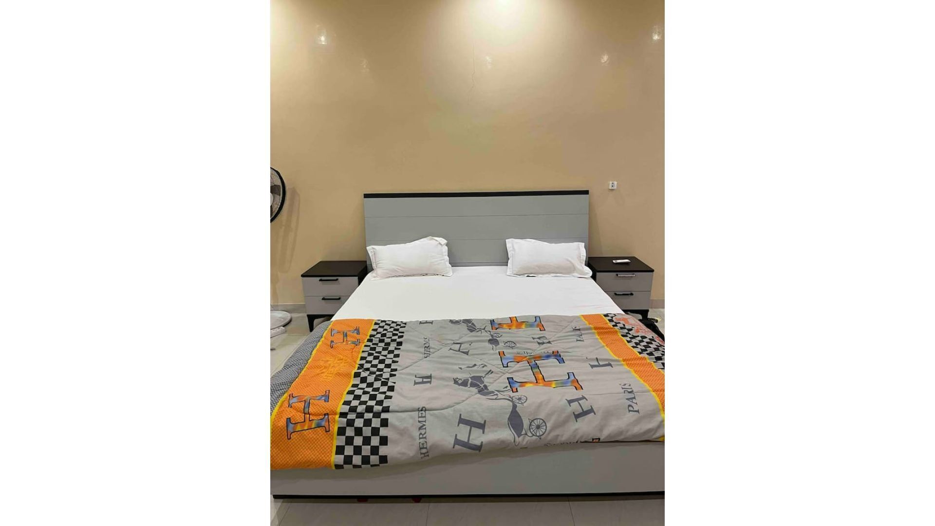 1 Schlafzimmer