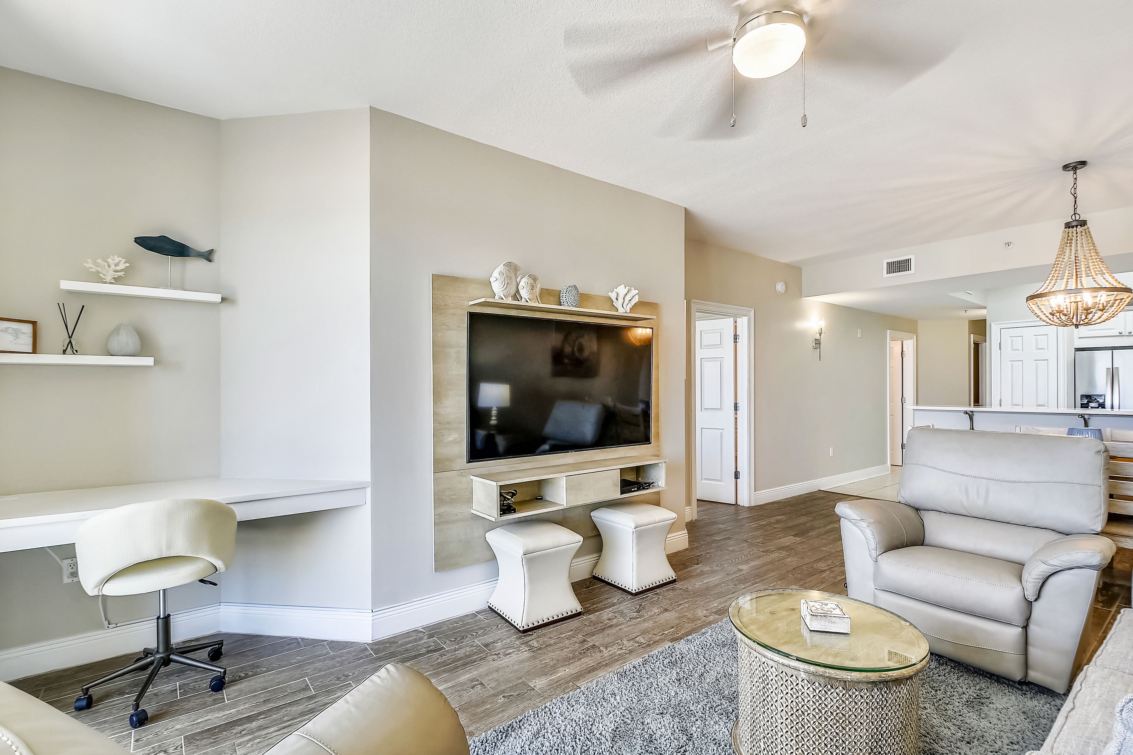 Summer Place 405 is a Gorgeous Renovated 3 BR on Okaloosa Island with Free Beach
