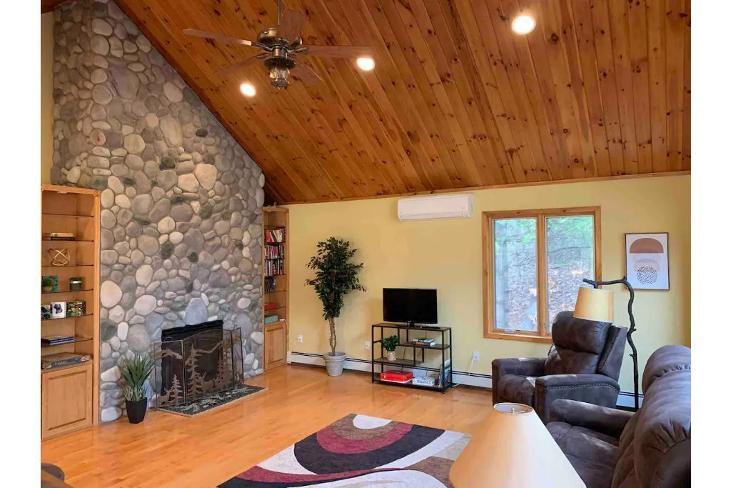 Summer getaway! Hudson Valley. Spacious & Private