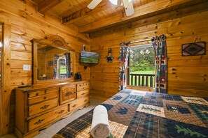5 chambres, fer et planche à repasser, accès au Wi-Fi (inclus)