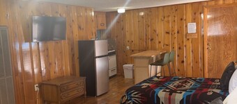 Bellamys Ski Haus