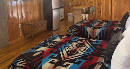 Bellamys Ski Haus