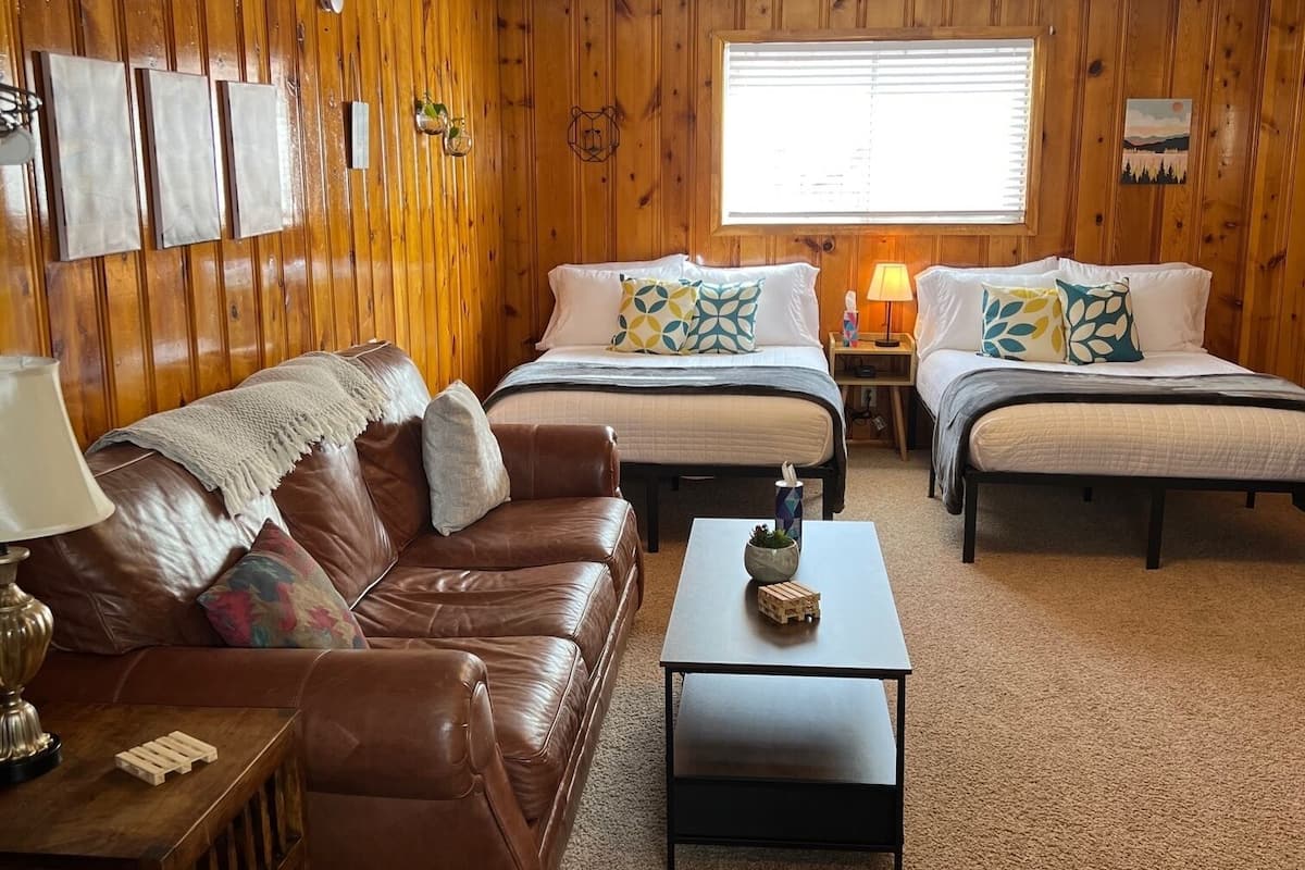 Doppia Deluxe, angolo cottura, lato montagna | Con stile personalizzato, con arredamento individuale, culla da viaggio