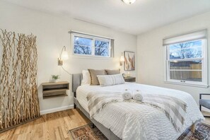 3 bedrooms, iron/ironing board, travel crib, WiFi