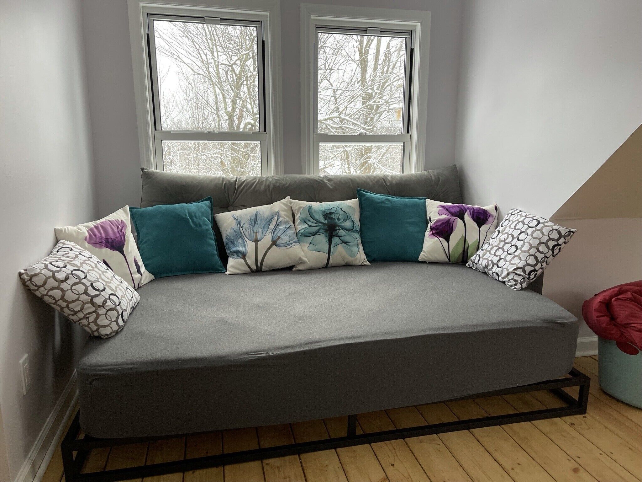 Beautiful 7 Bedroom home on family farm, perfect for a large group