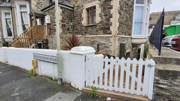 Apartment, 1 Queen Bed | Exterior