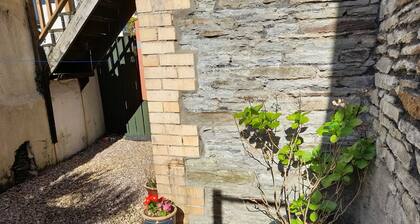 Cosy Apartment Close to Tunnels Beaches