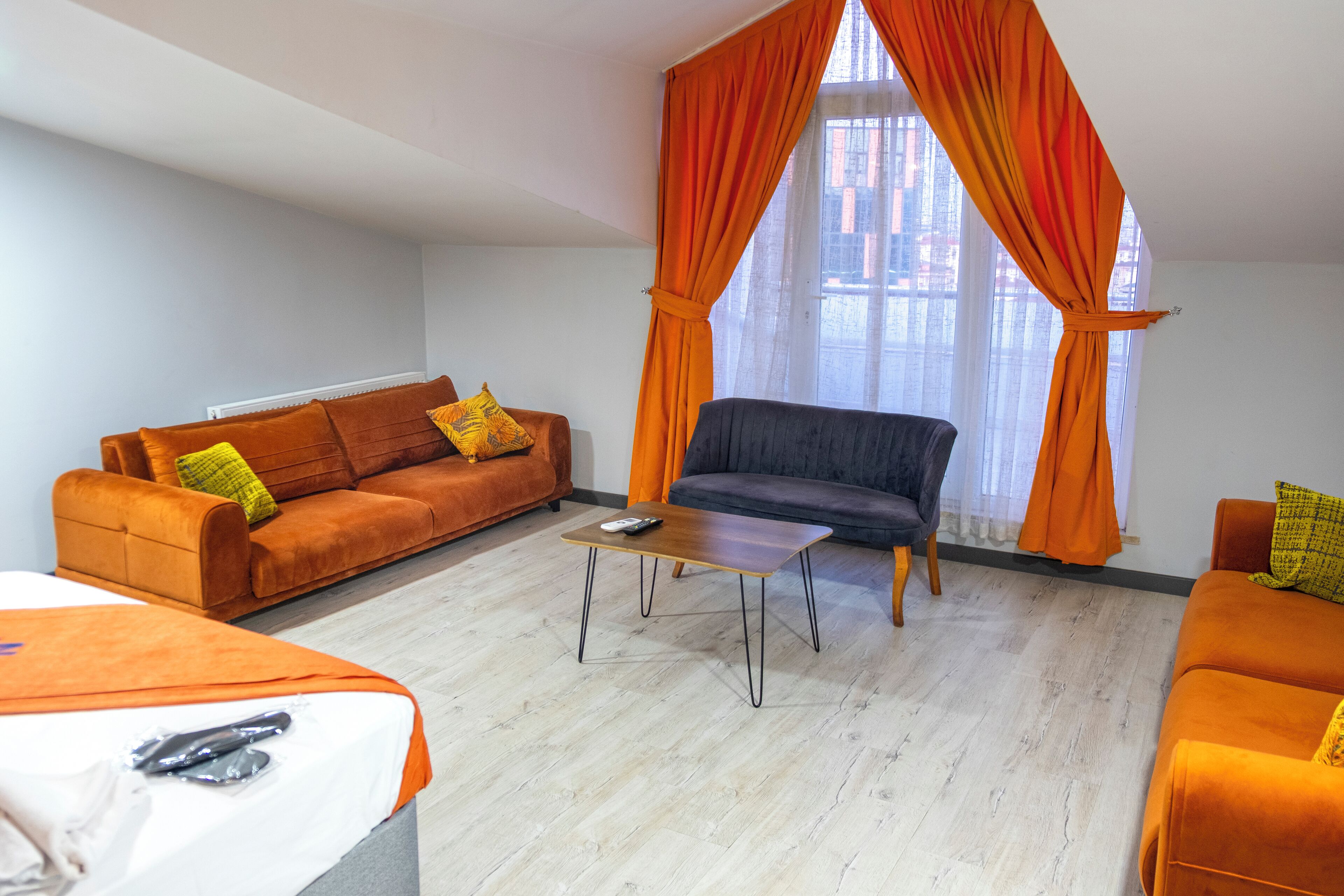 family condo | 1 bedroom, egyptian cotton sheets, premium bedding, desk