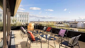 Sundeck