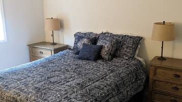 2 bedrooms, free WiFi, bed sheets