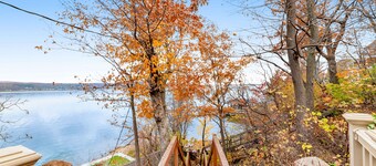 Lakefront home near golf with deck & two firepits - close to attractions
