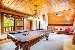 Spielezimmer