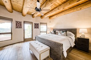 6 chambres, fer et planche à repasser, accès Internet, draps fournis