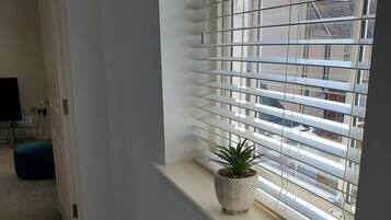 Superior Apartment, Private Bathroom | Interior