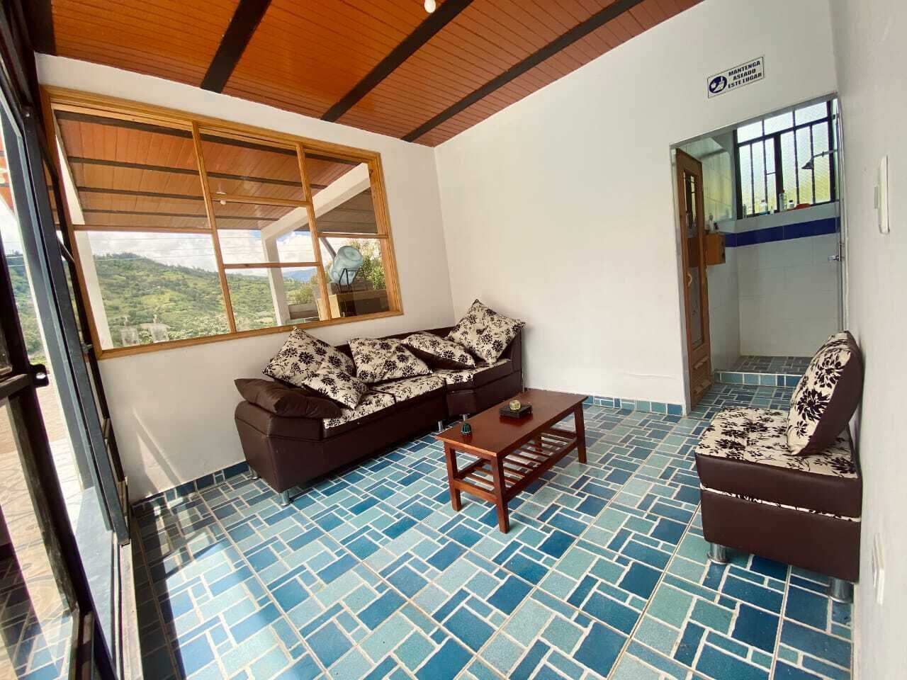 Family Estate full of charm and relaxation! 5 minutes from town